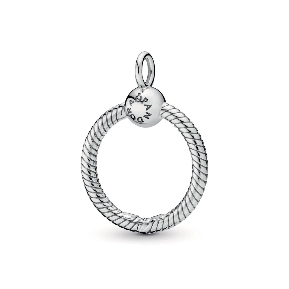 Pandora “O” small pendant